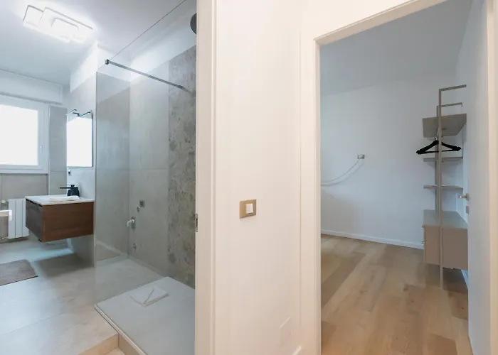 Luminoso E Moderno Vicino Metro Milán