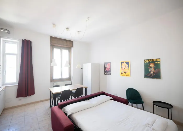 Design & Comfort Near Station *