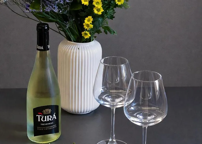 La Finestra Sul Naviglio Grande *