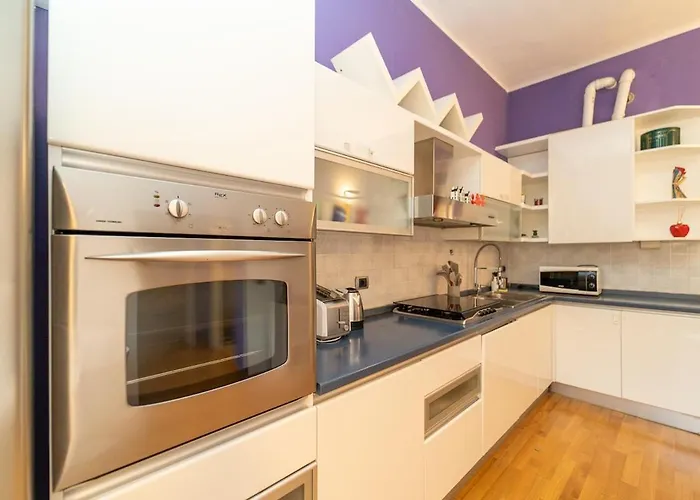Apartment Three-room In The Heart Of