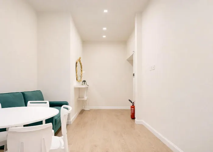 Apartment Black Lux 2br In Close To Navigli Mailand
