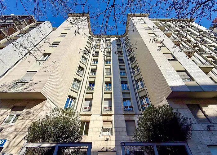 3 Bedrooms Separate 1 Min Walk From Brera, 15 Min Duomo Daire