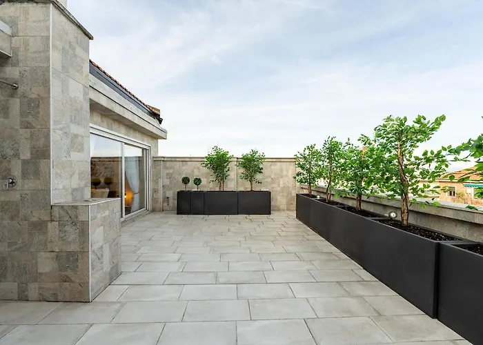 Skyline Penthouse - Terrazzo Panoramico & Metro 5min * Mediolan