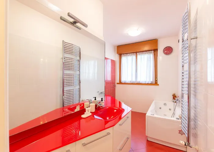 Appartement I-host Spacious 2br With 2 Baths & Balcony *