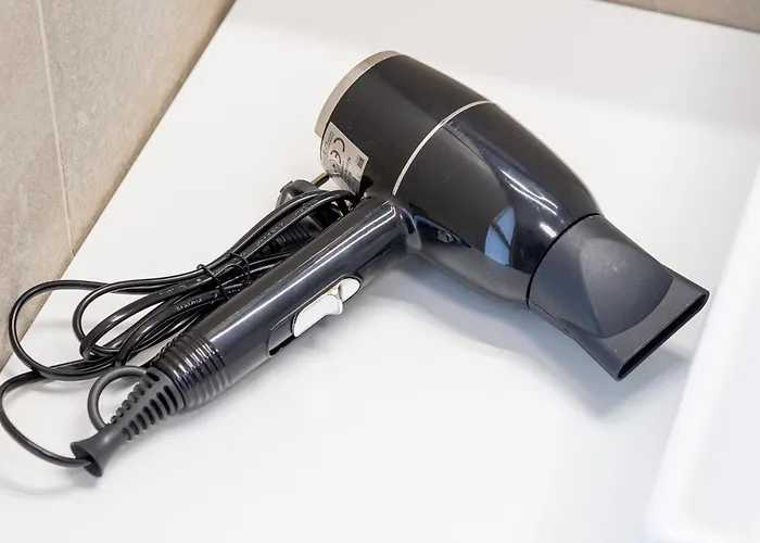 Bilocale Con Terrazzo Vicino M1 - San Siro Apartmán