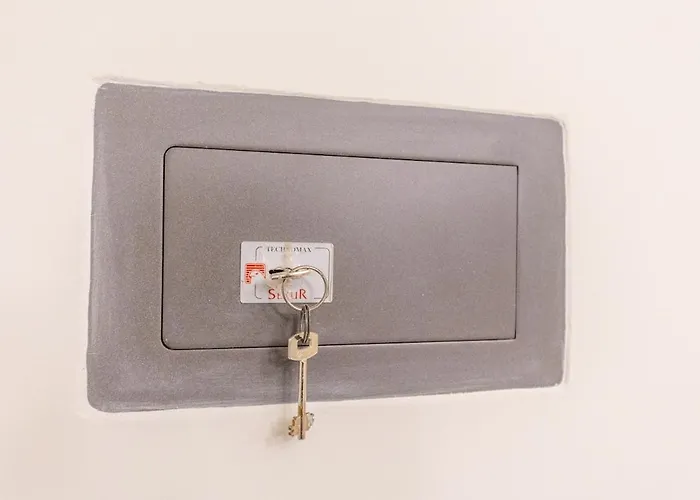 Centre Luxury, 2bdr, Sleeps 5 * Milano