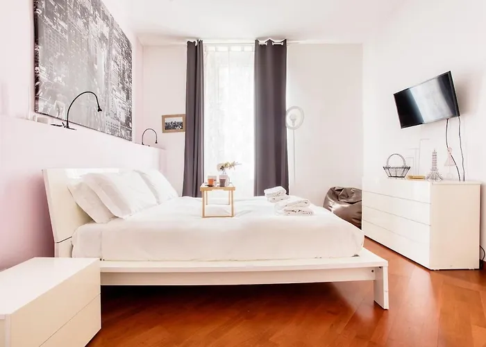 Apartament Easylife - - Campionesi 3 - Porta Romana *