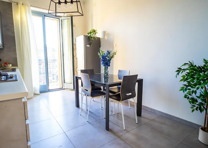 Bocconi - Modern 2br Near Navigli Apartmán *