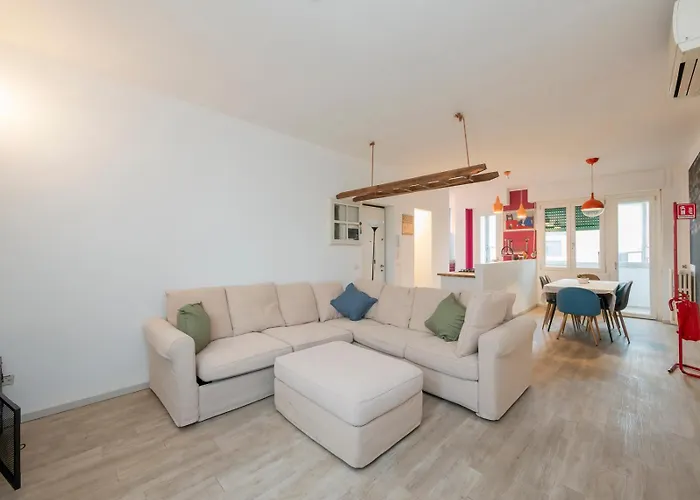 I-host - Montemartini 4 *