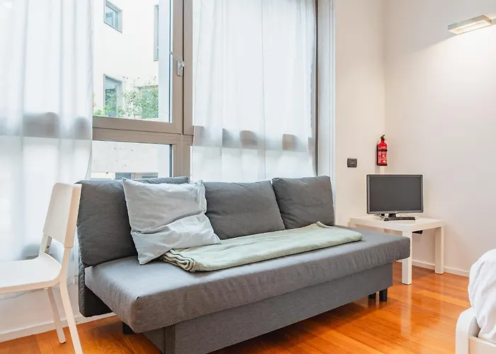 Guest Planet - Arco Della Pace * ミラノ