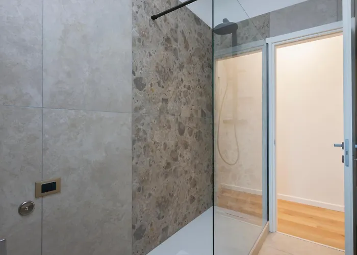 Luminoso E Moderno Vicino Metro * Milán