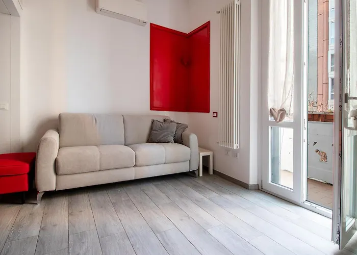 The Gentle Red House Living The Easily Milán