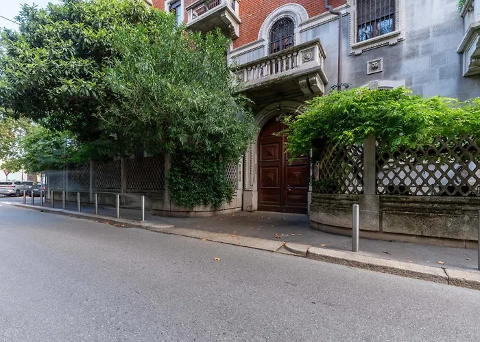 Duomo Center Linate Luxury With Sauna Apartamento *