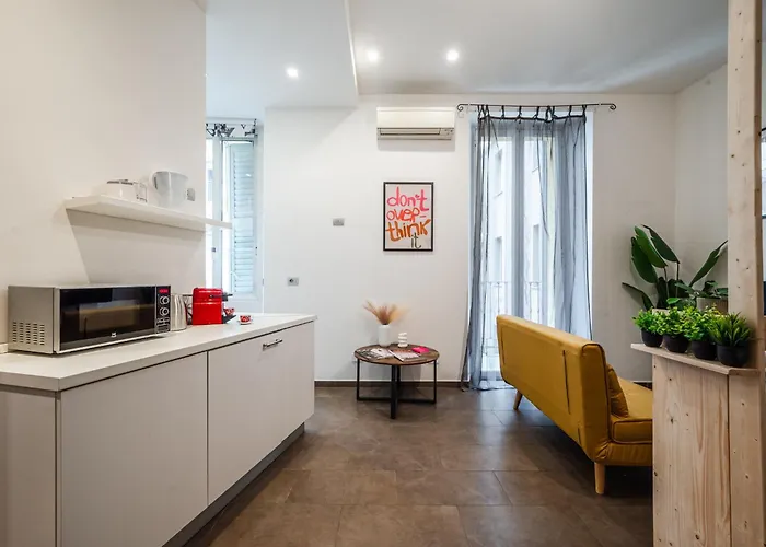 Cozy Boutique In Porta Venezia Milano