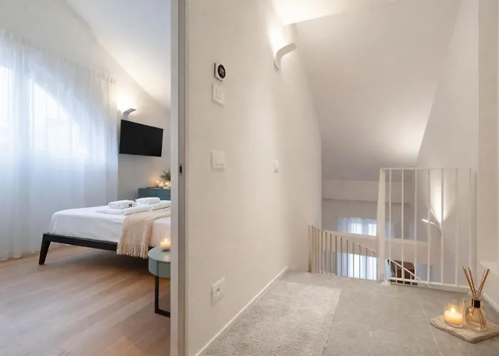 Nerogiardini - Lusso E Design A San Babila *