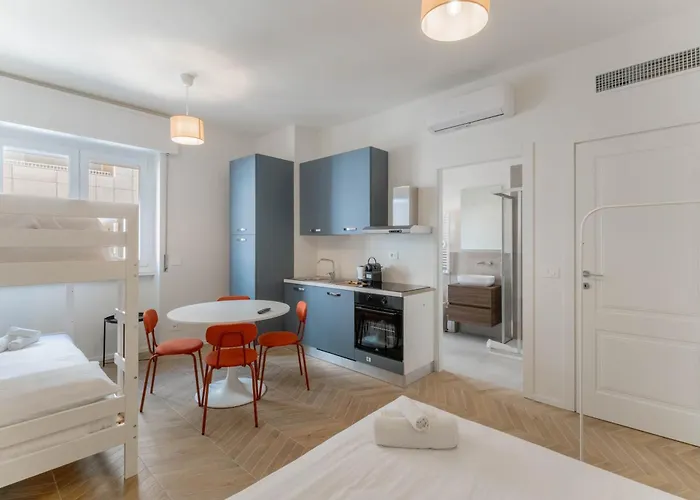 Apartamento Cenisio Urban Collection Design - Comfort & Location Milão