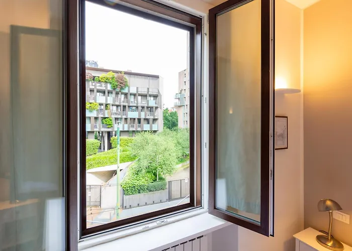 Stylish Apartment-Near Corso Como-Metro Garibaldi * Milano