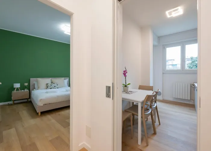 Luminoso E Moderno Vicino Metro Apartmán Milán