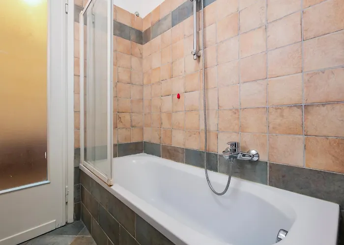 Homelovers Bright&white House Navigli District Appartamento