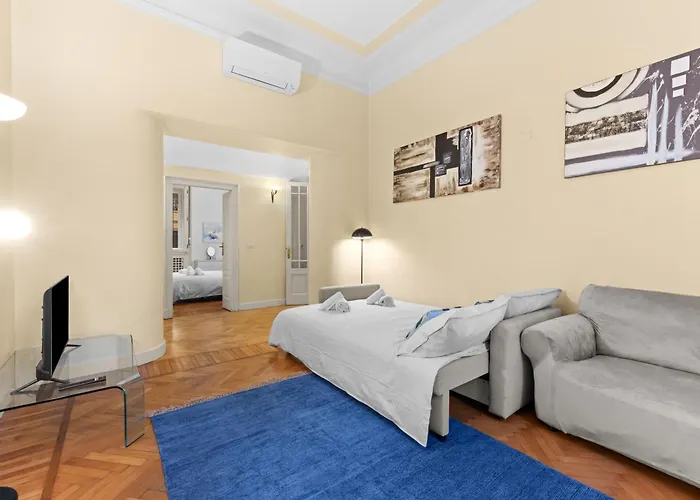 Apartamento Duomo Center Linate Luxury With Sauna