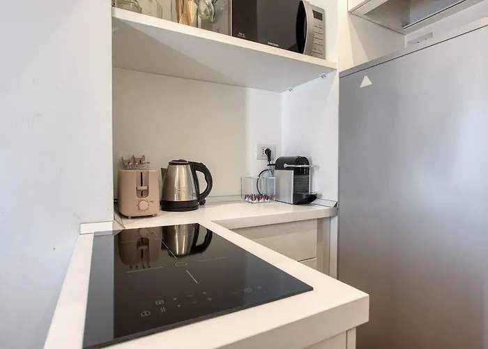 Easylife - - Montenero 10 - Porta Romana Appartamento