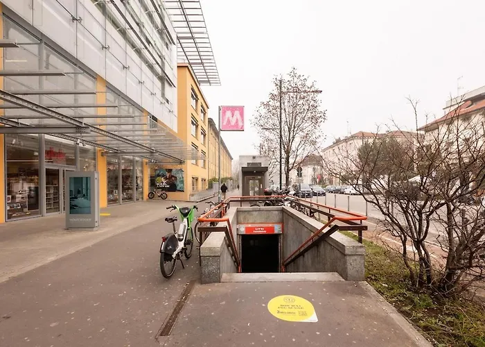 Lägenhet Vintage Chic Flat Steps From Fiera & Wi-fi