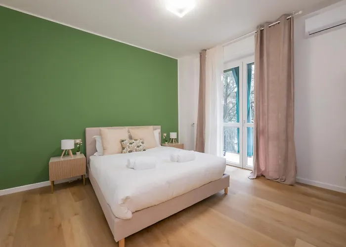 Luminoso E Moderno Vicino Metro Apartmán Milán