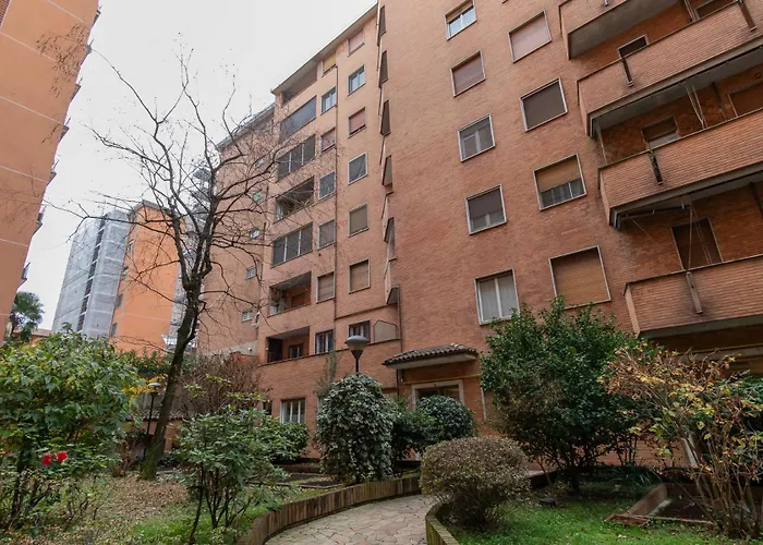 I-host - Ripamonti 190 * Milan