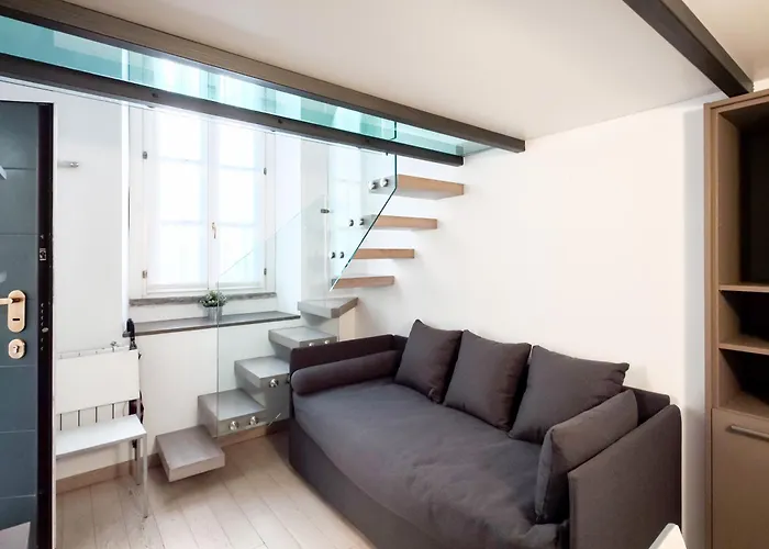 Navigli - Via Vigevano * Milano