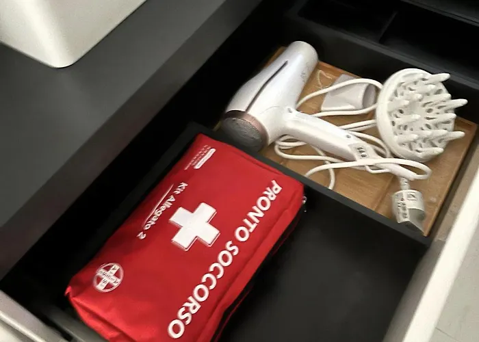 Modern Apt, 25 Min Duomo, Metro 5 Min & Wifi Lägenhet *