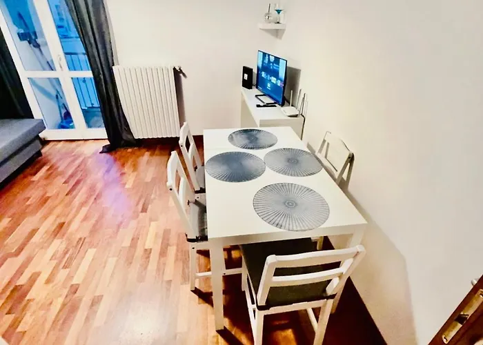 Navigli Comfort Metro Romolo Iulm & Unipol Forum Apartmán Milán