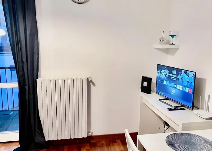 Navigli Comfort Metro Romolo Iulm & Unipol Forum Milán