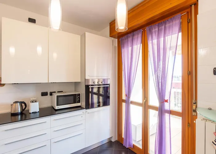 I-host Spacious 2br With 2 Baths & Balcony * Milaan