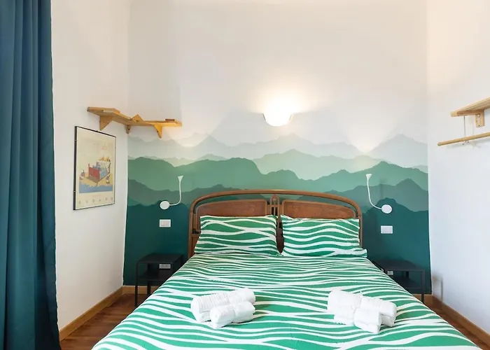 Lägenhet Vintage Chic Flat Steps From Fiera & Wi-fi *