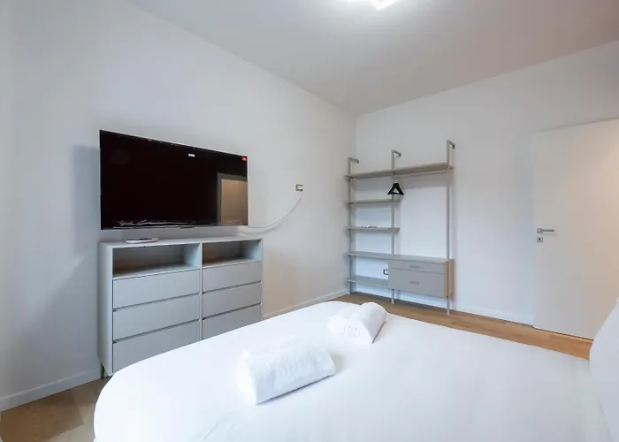 Luminoso E Moderno Vicino Metro Apartmán Milán