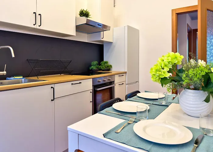 Homeby - Il Terzetto