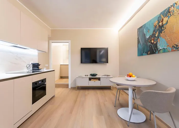 Arco Della Pace Sweet By Halldis