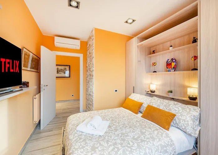 Skyline Penthouse - Terrazzo Panoramico & Metro 5min * ميلان