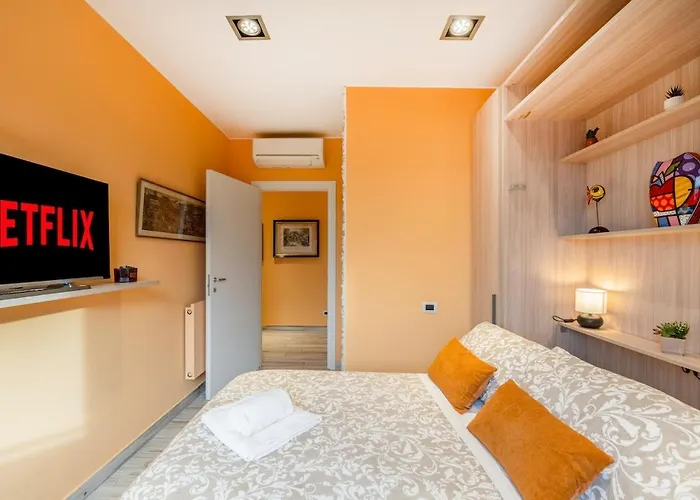 Skyline Penthouse - Terrazzo Panoramico & Metro 5min Mediolan