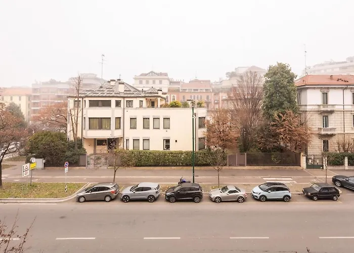 Lägenhet Vintage Chic Flat Steps From Fiera & Wi-fi *