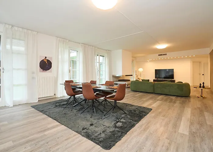 Absolute Luxury Home, 15 Minutes Walk San Siro Milán