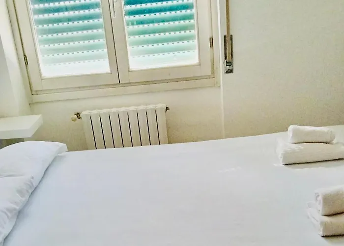 Navigli Comfort Metro Romolo Iulm & Unipol Forum Milán