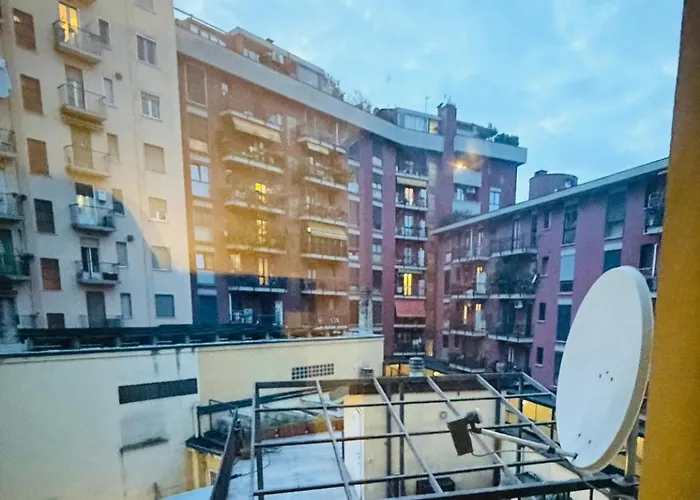 Navigli Comfort Metro Romolo Iulm & Unipol Forum Apartmán *