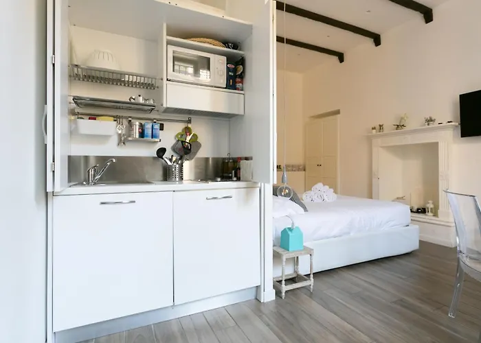 Navigli - Via Vigevano * Milano