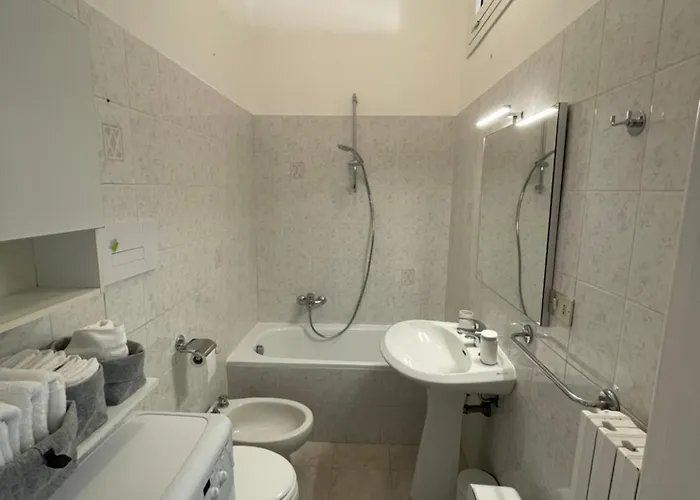 Antica Corte Navigli Милан