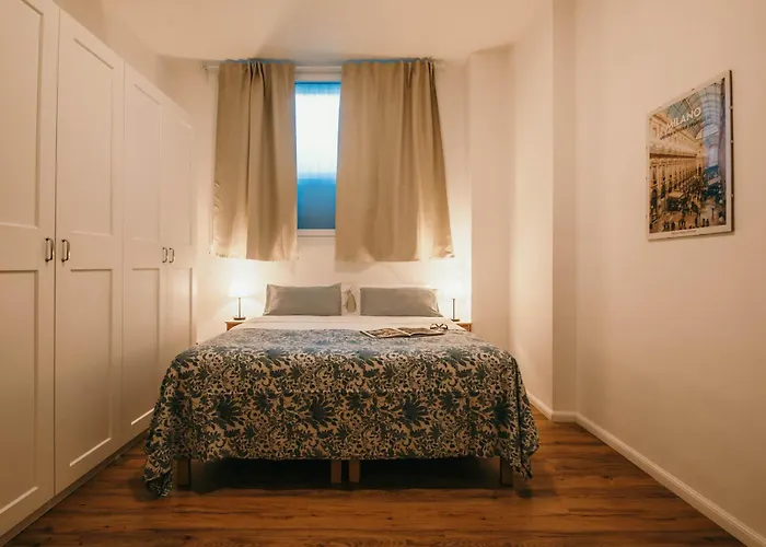 Casa De Amicis - Lakeside L&b 3* Mediolan