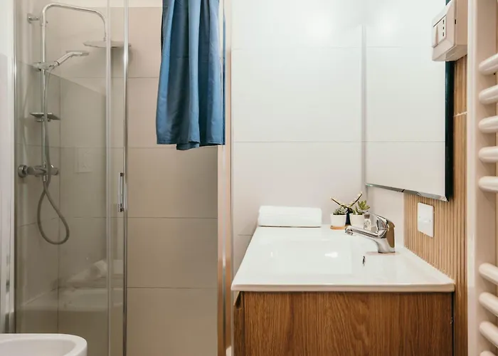 Pensjonat Casa De Amicis - Lakeside L&b Mediolan