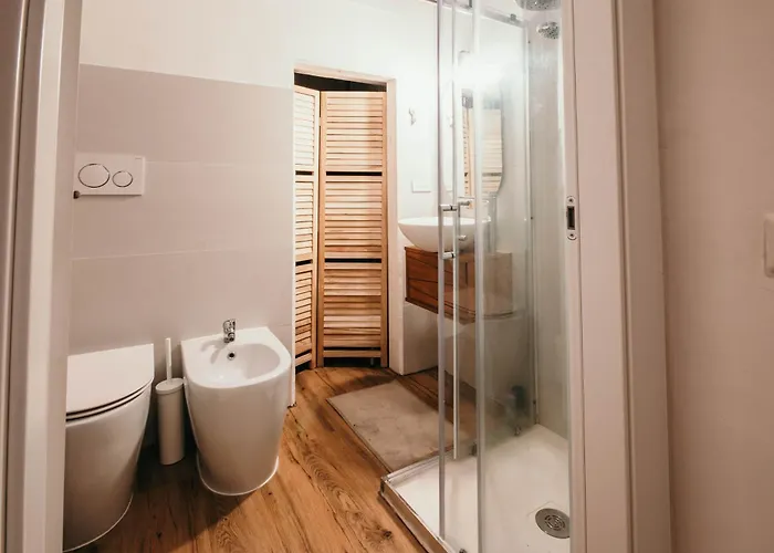 Casa De Amicis - Lakeside L&b 3* Mediolan