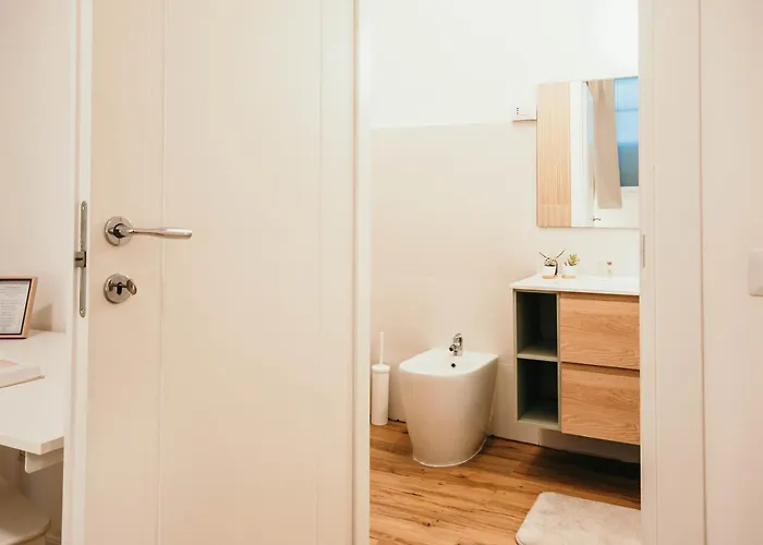 Casa De Amicis - Lakeside L&b