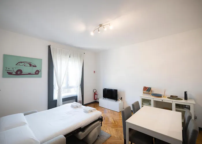 公寓 Bilocale Di Design A 100m Dalla Stazione 米兰